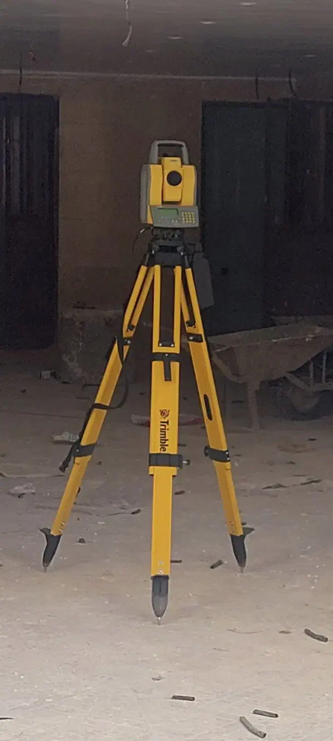 توتال استیشن تریمبل سری ۵۶۰۵ با برد لیزر +DR200|مصالح و تجهیزات ساختمان|قائمشهر, |دیوار