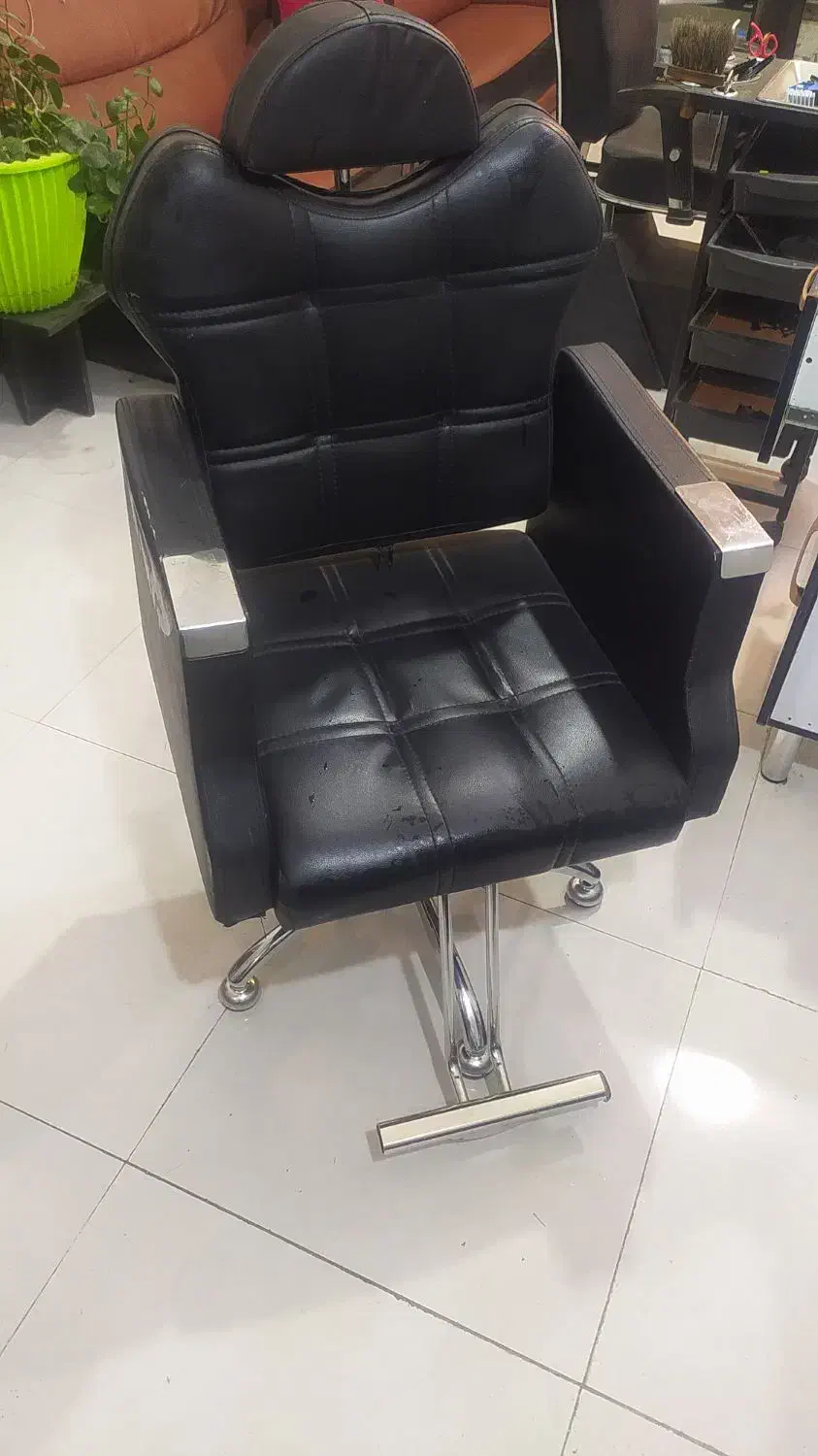 صندلی آرایشگاه 2عدد|آرایشگاه و سالن‌های زیبایی|ایلام, |دیوار