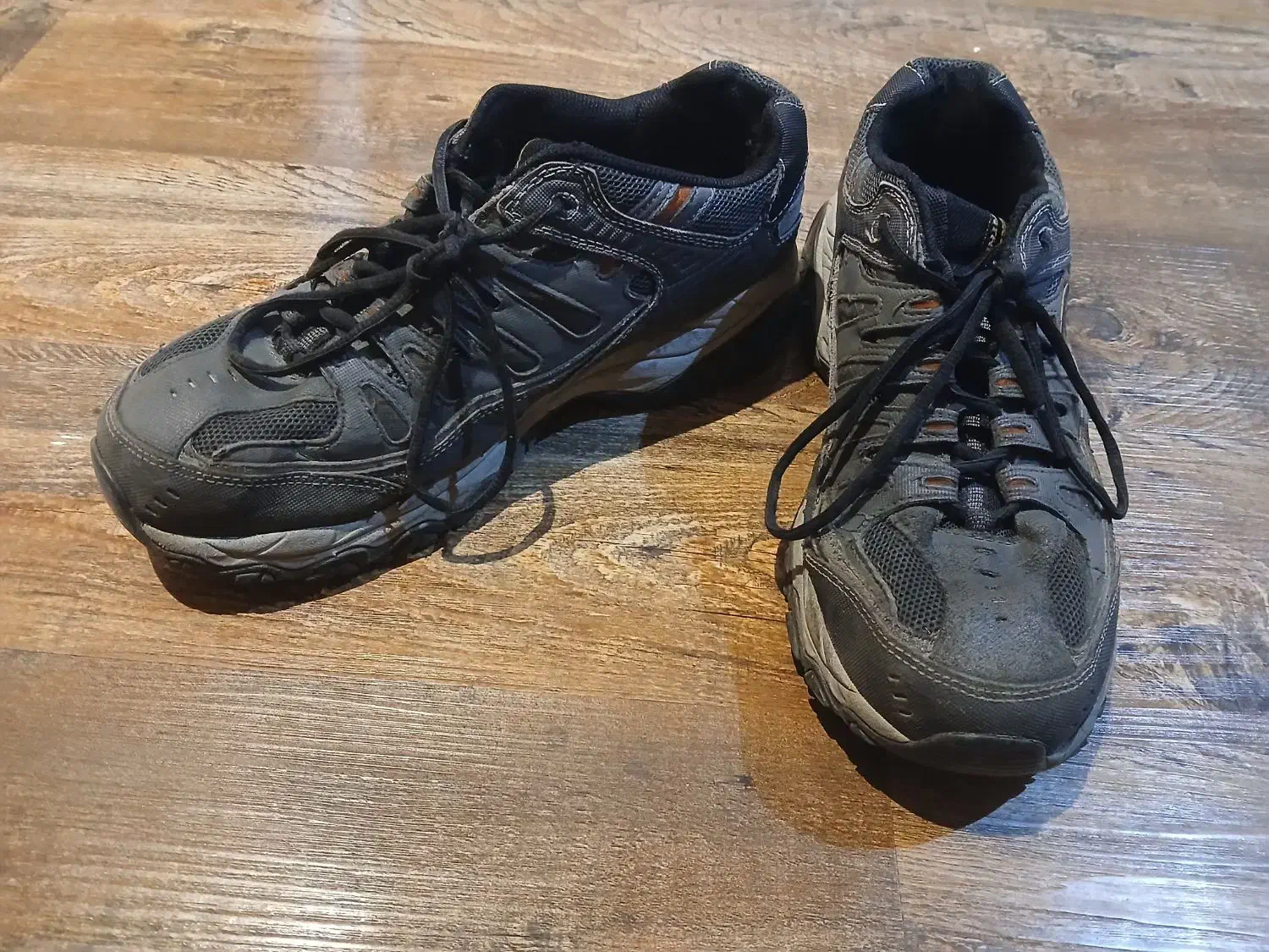 کفش کوهنوردی اسکیچرز سایز ۴۴|کیف، کفش، کمربند|شیراز, مبعث|دیوار