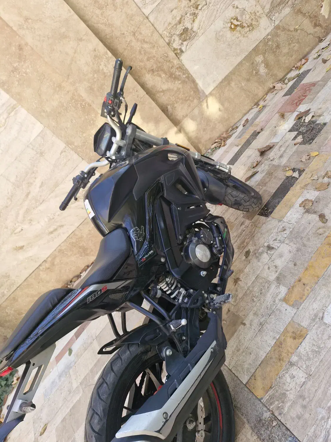 بنلی ۱۸۰ مدل ۱۴۰۲|موتورسیکلت|طرقبه, |دیوار