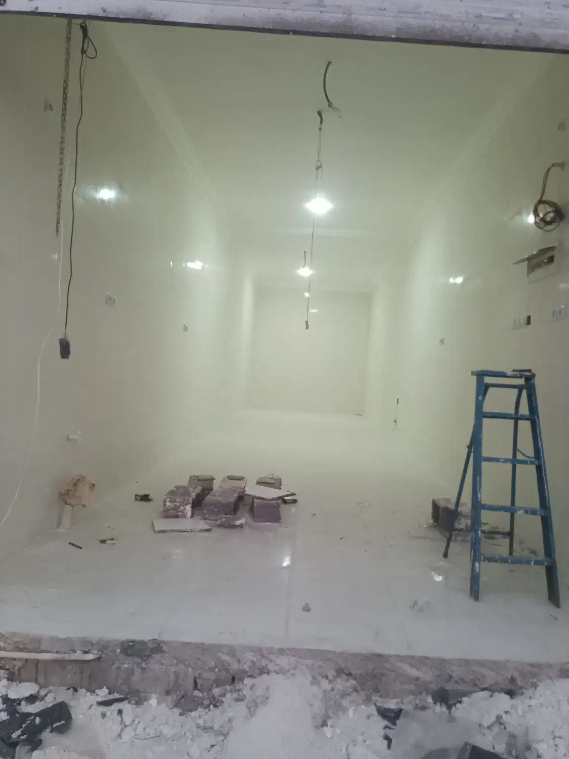 ۳باب مغازه کلید نخورده  ۱۵۰متر زیربنا|فروش مغازه و غرفه|بندر کنگان, |دیوار