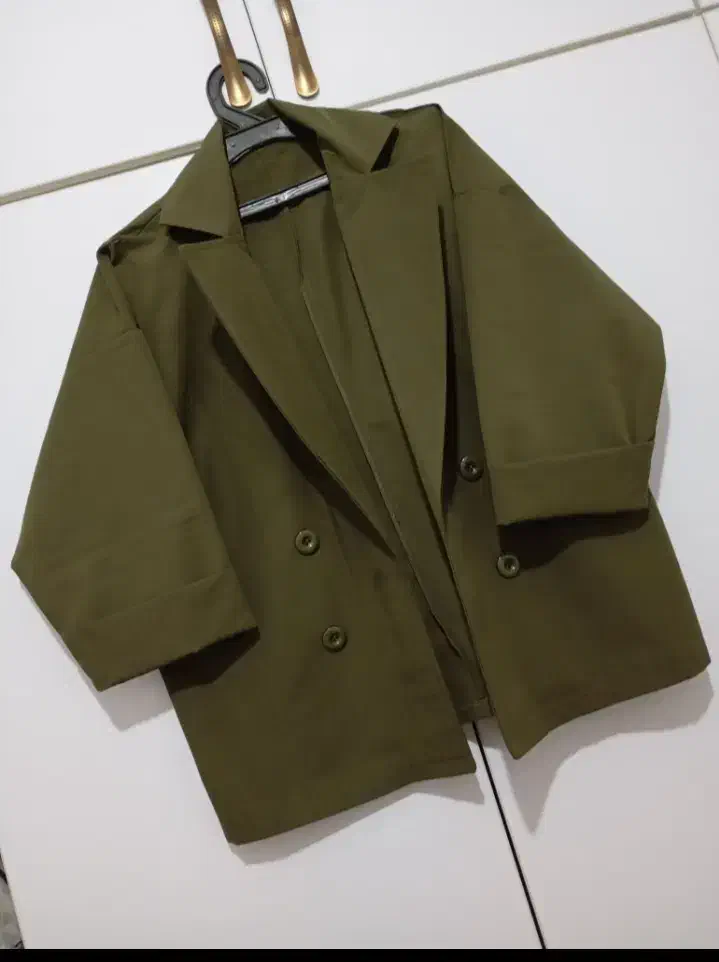 کت پاییزی|لباس|کرمانشاه, |دیوار