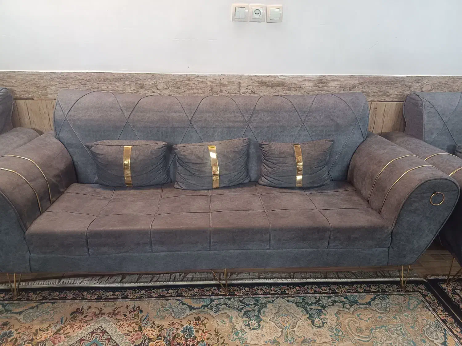 مبل هفت نفره|مبلمان خانگی و میز عسلی|برخوار, |دیوار