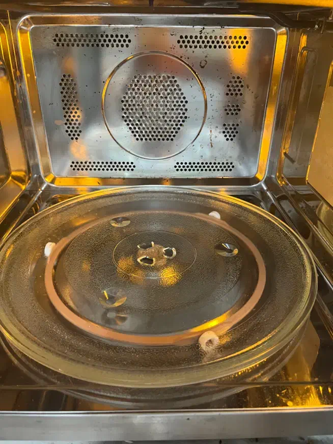 مایکروویو جی پلاس|اجاق گاز و لوازم برقی پخت‌وپز|رشت, فخب|دیوار