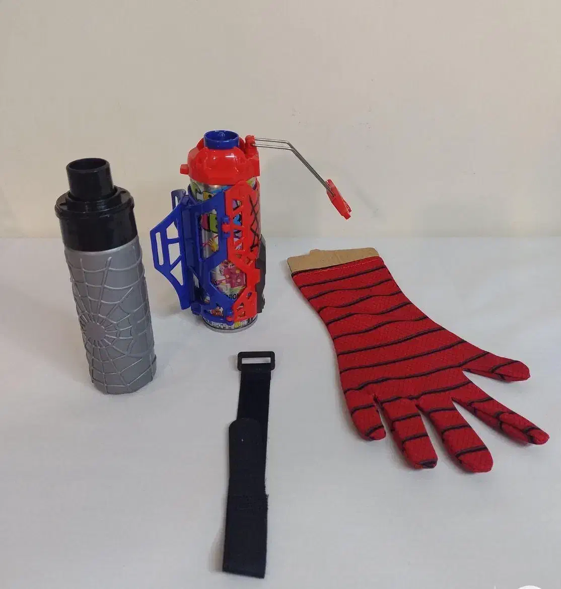 لانچر مچی تارانداز و آبپاش مرد عنکبوتی قرمز خارجی|اسباببازی|تهران, گمرک|دیوار