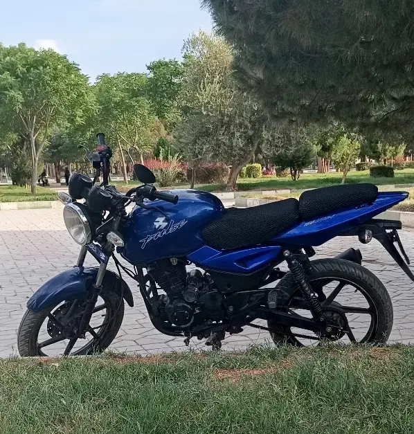 پاسار۱۸۰|موتورسیکلت|شاهین‌شهر, فردوسی|دیوار