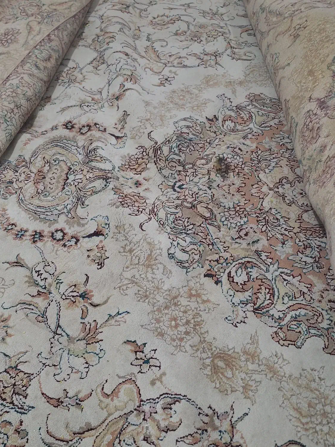 فرش ۳/۴|فرش|نیشابور, گنبد سبز|دیوار