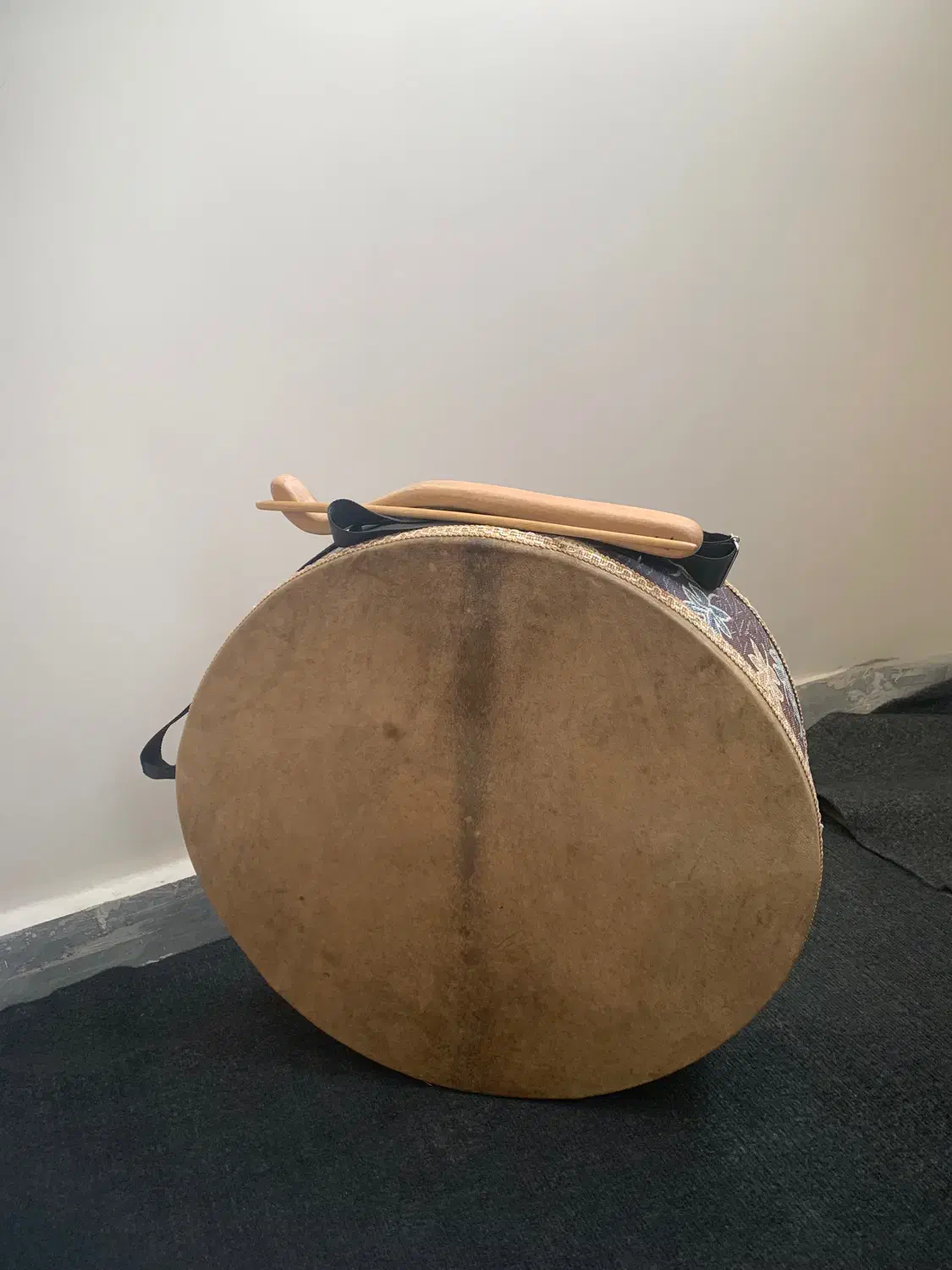 دوهل|درام و پرکاشن|اراک, |دیوار