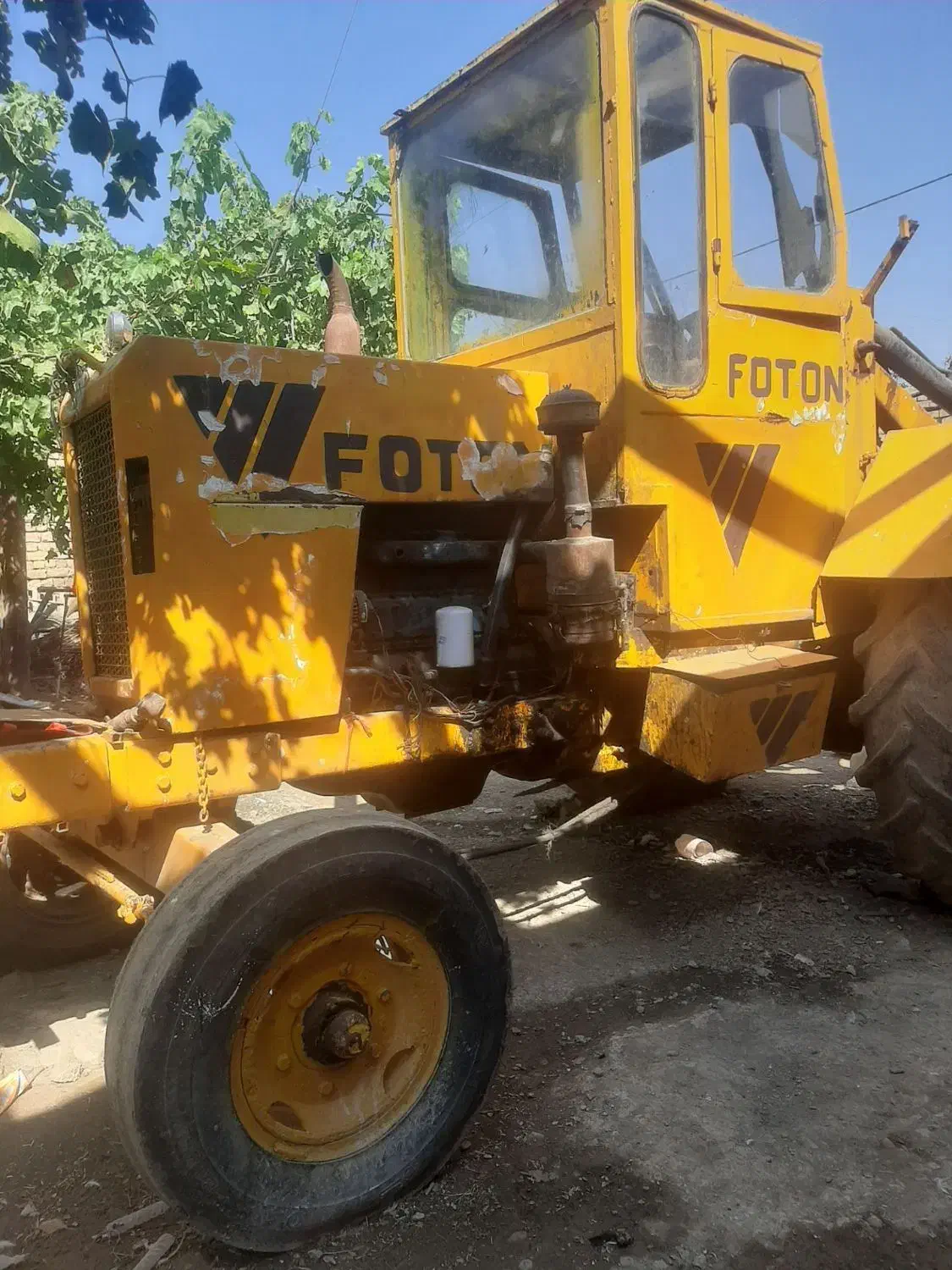 تراکتور رومانی بیل عقب|خودرو سنگین|قلقل رود, |دیوار