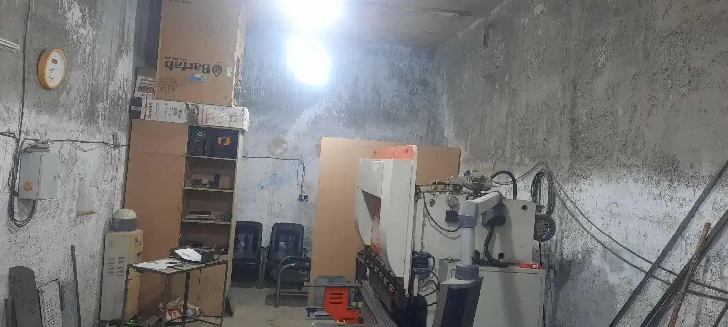 کارگاه ۴۳ متری (رهنان)|اجارهٔ مغازه و غرفه|اصفهان, طاحونه|دیوار