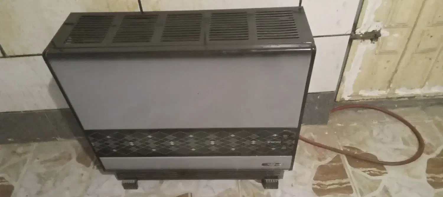 سلام یک عدد بخاری گازی|بخاری، هیتر، شومینه|خرمشهر, |دیوار