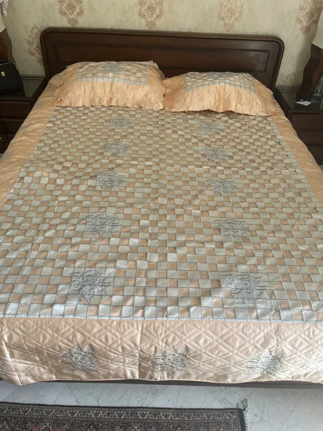 روتختی ساتن ابریشم ترک|سرویس روتختی|تهران, سعادتآباد|دیوار