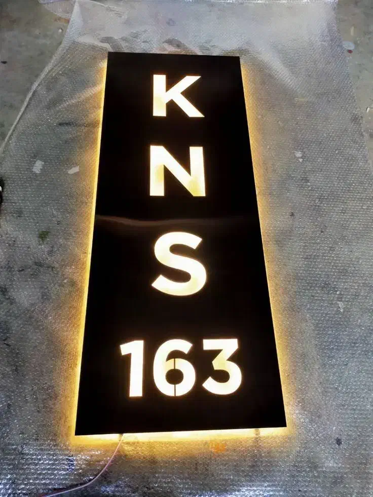 انواع تابلو لایت باکس و نئون|تابلو، نقاشی، عکس|تهران, بازار|دیوار