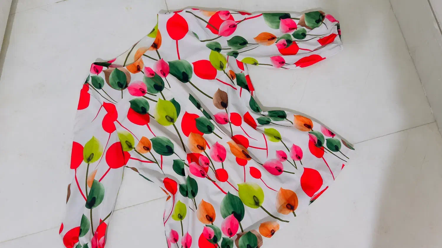 لباس|لباس|بندر کنگان, |دیوار