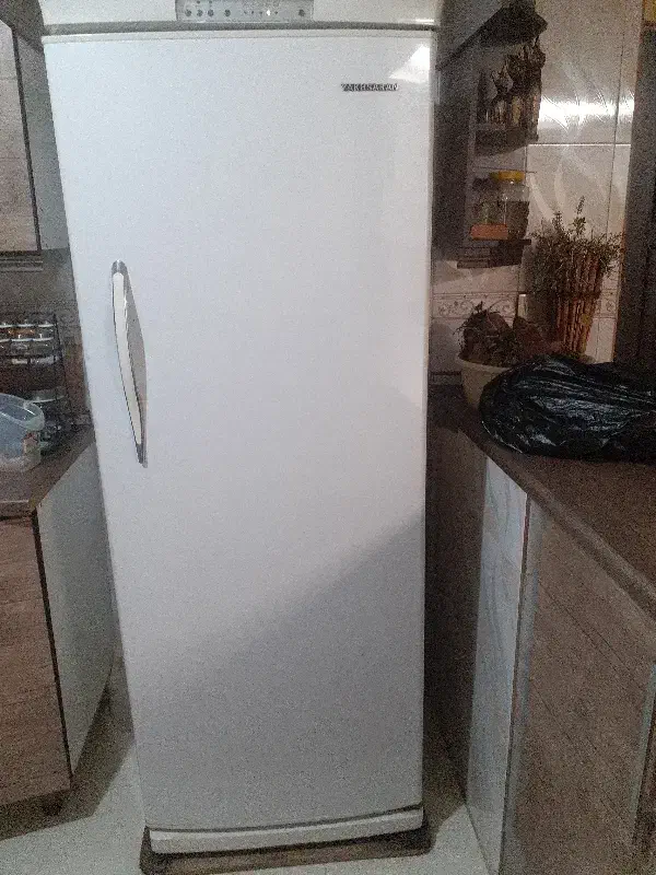 یخچال ۷طبقه فریزر۷کشویی|یخچال و فریزر|آبیک, |دیوار