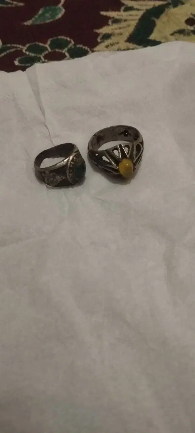 انگشترها قدیمی|کلکسیون اشیاء عتیقه|میناب, |دیوار