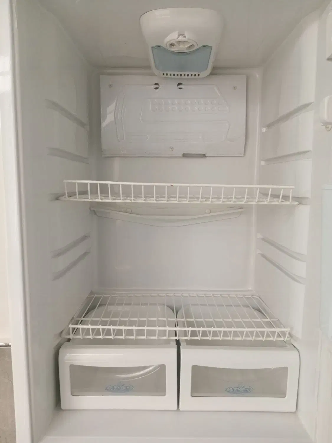 یخچال|یخچال و فریزر|تربت جام, والفجر|دیوار