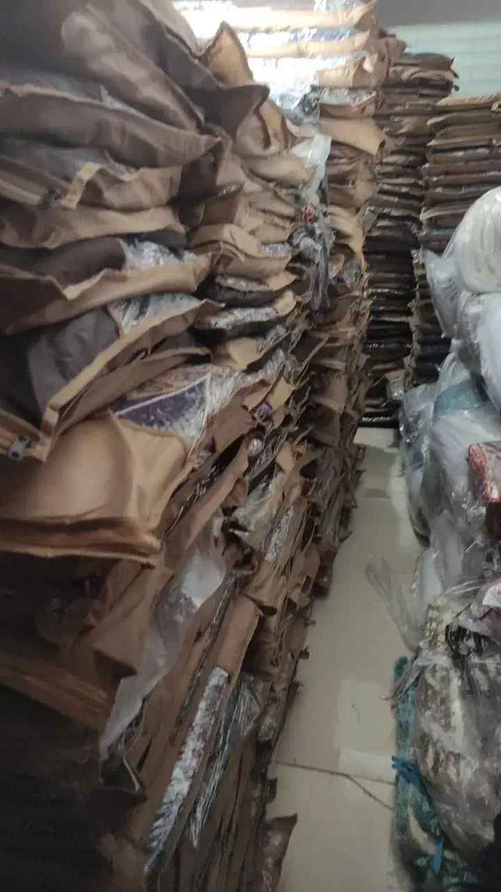 فرش کناره پشتی تخفیفات ویژه|فرش|بندرعباس, |دیوار