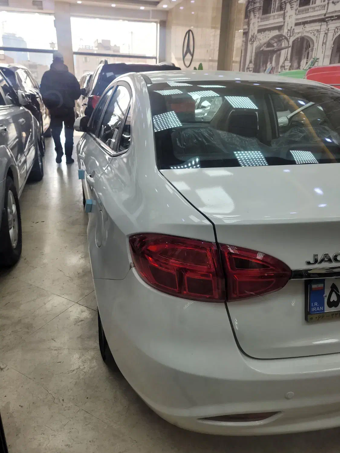 جی ۴ j4مدل ۴۰۳ صفر نقد اقساط معاوضه|خودرو سواری و وانت|تهران, گلستان (شهرک راه آهن)|دیوار