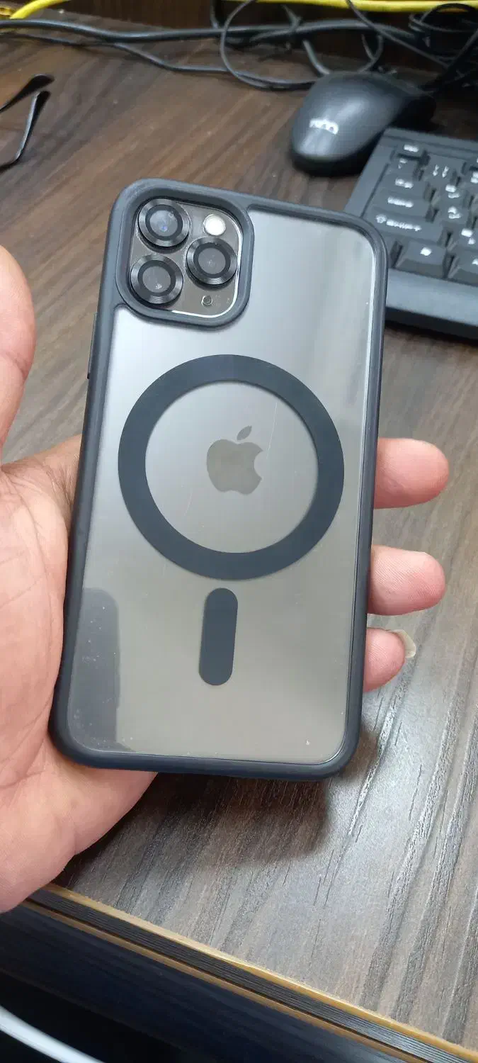 11پرو / 64 گیگ / بدون نقطه|موبایل|تهران, نیروی هوایی (پیروزی)|دیوار