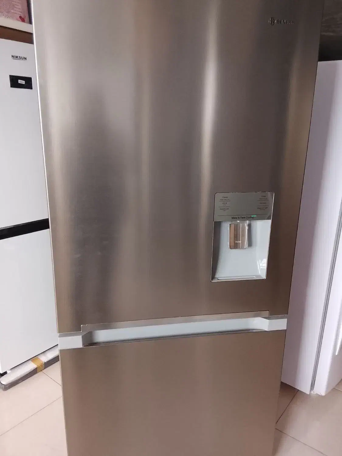 یخچال بنس|یخچال و فریزر|نیشابور, گمنام غربی|دیوار