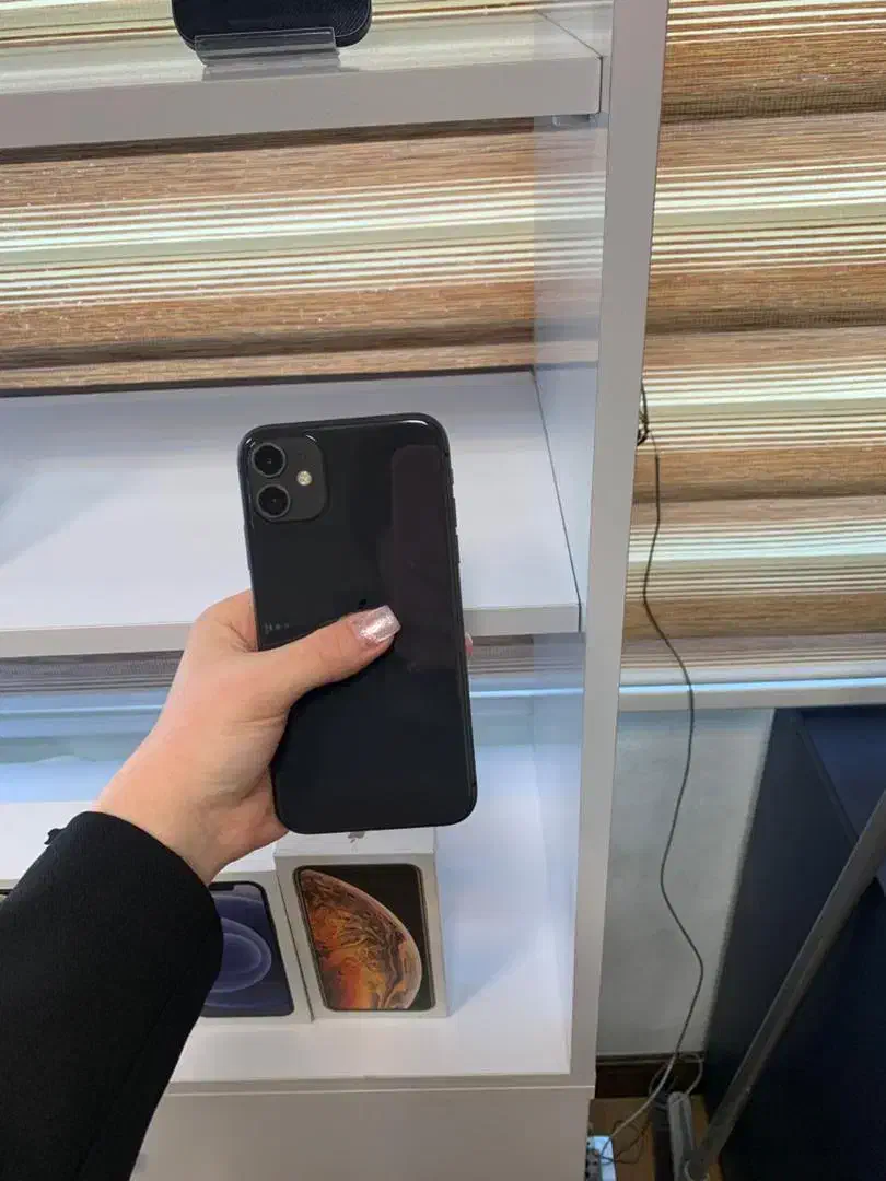 گوشی ایفون 11normal128 درحدنو خیلی تمیز|موبایل|تهران, جمهوری|دیوار