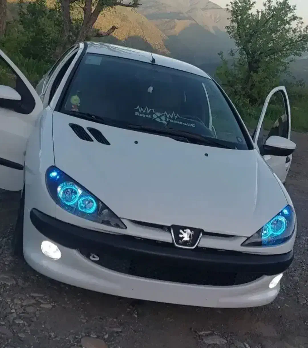 206|خودرو سواری و وانت|میاندوآب, |دیوار