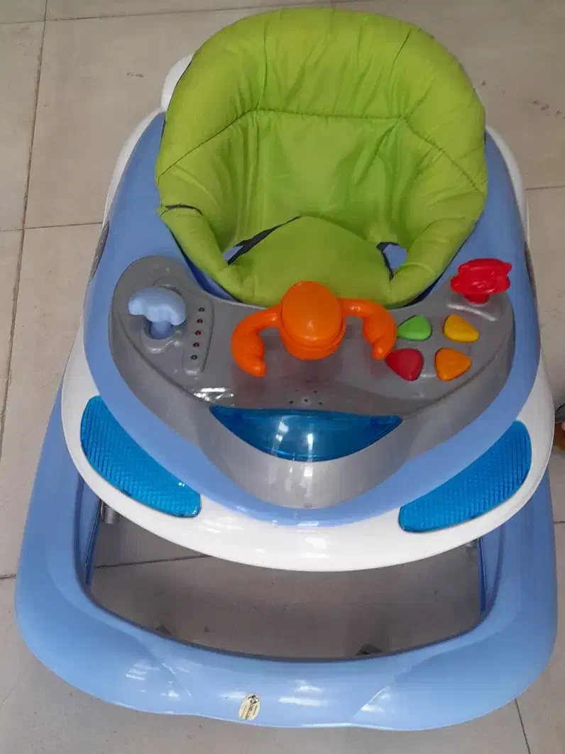 روروک نونوقابل جمع شدن شیک ۵۰۰تمن|کالسکه و لوازم جانبی|سنندج, |دیوار