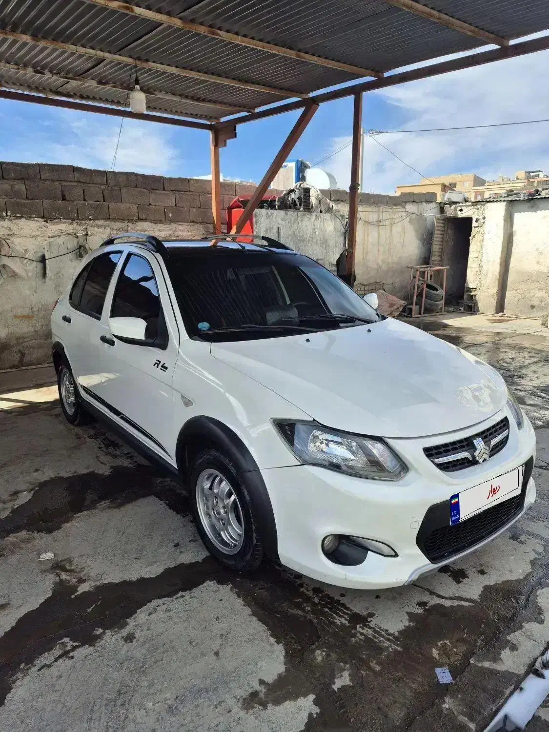 کوئیک R سفید مشکی 1401 فول|خودرو سواری و وانت|زاهدان, |دیوار