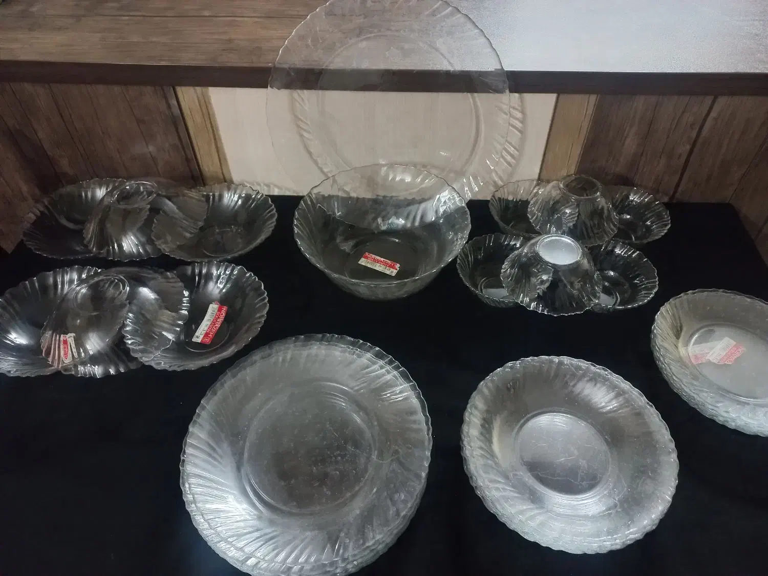 سرویس کریستال  ۳۲ تیکه|ظروف سرو و پذیرایی|مشهد, کوشش|دیوار