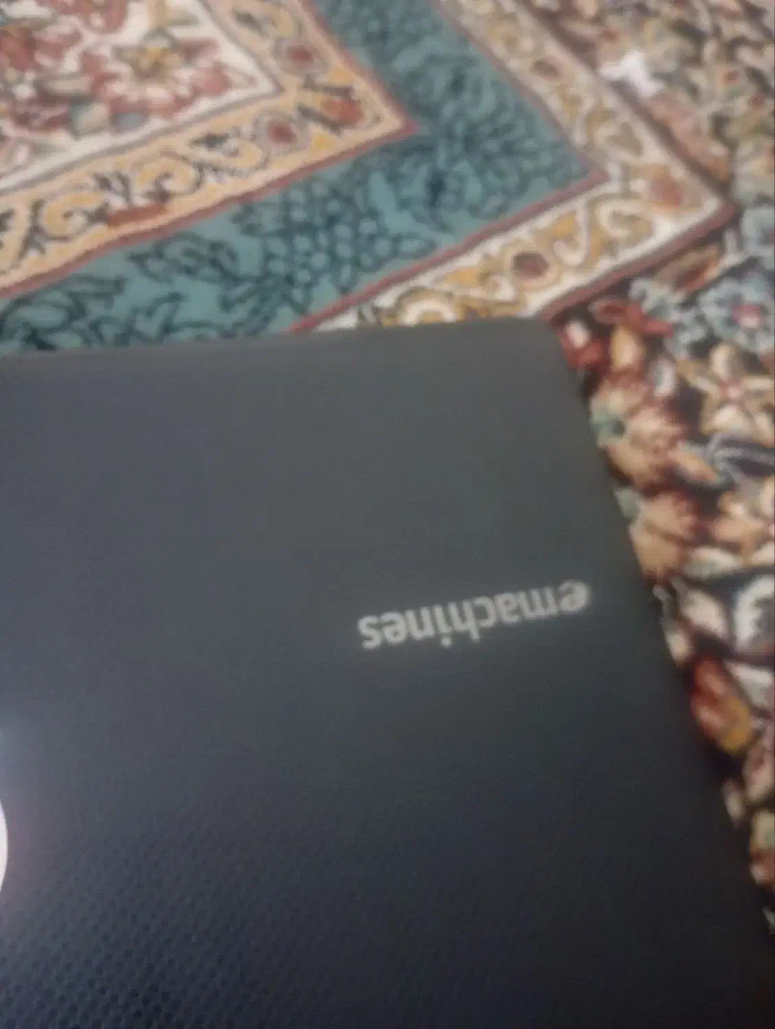 تبلت|تبلت|مشهد, میان ولایت|دیوار