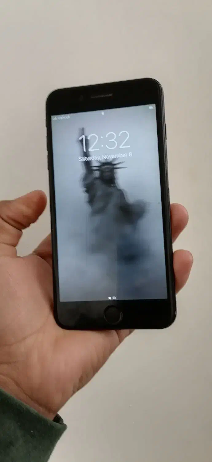 گوشی آیفون 7 پلاس|موبایل|بیرجند, |دیوار