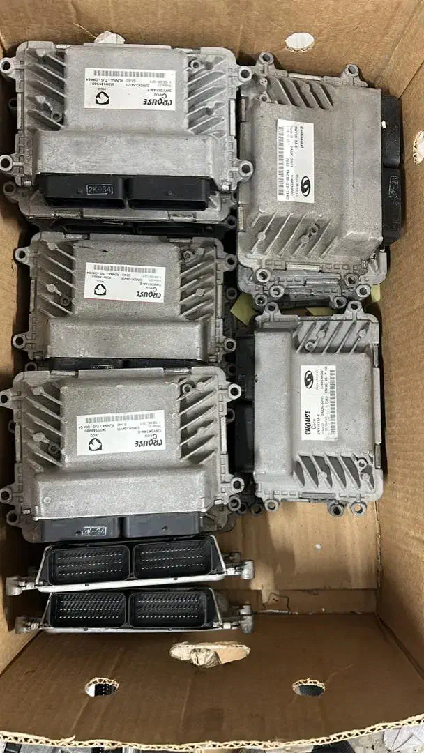 قطعات استوک برقی|قطعات یدکی و لوازم جانبی|قم, سعادتی|دیوار