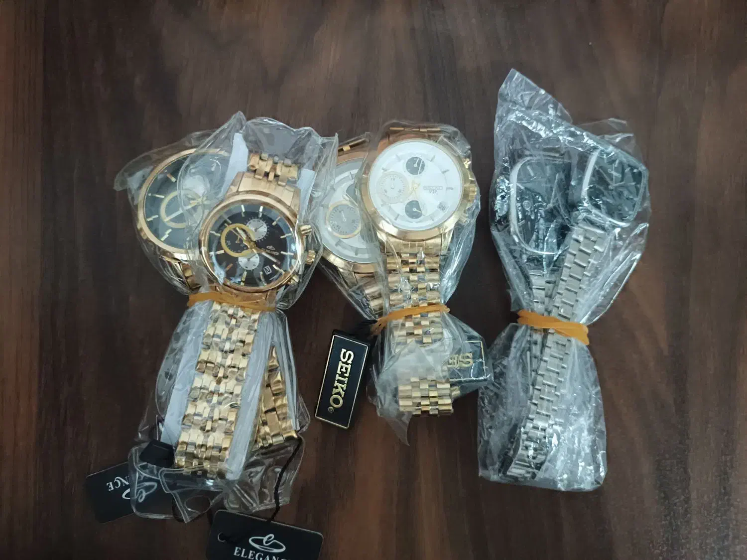 انواع ساعت زنونه و مردونه فقط 450|ساعت|دورود, |دیوار