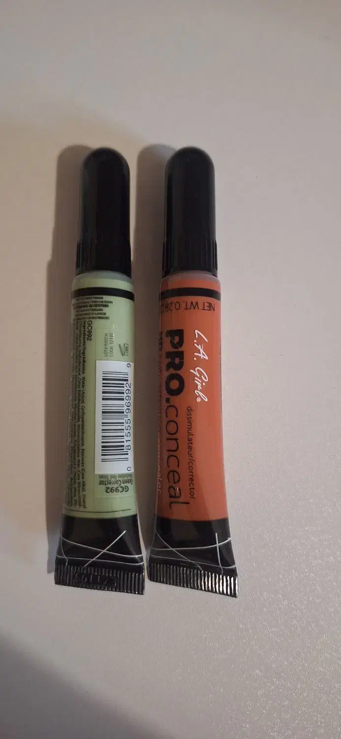 کانسیلر رنگی ( سبز و نارنجی) کاملا نو و سالم|آرایشی، بهداشتی، درمانی|کرج, عظیمیه|دیوار