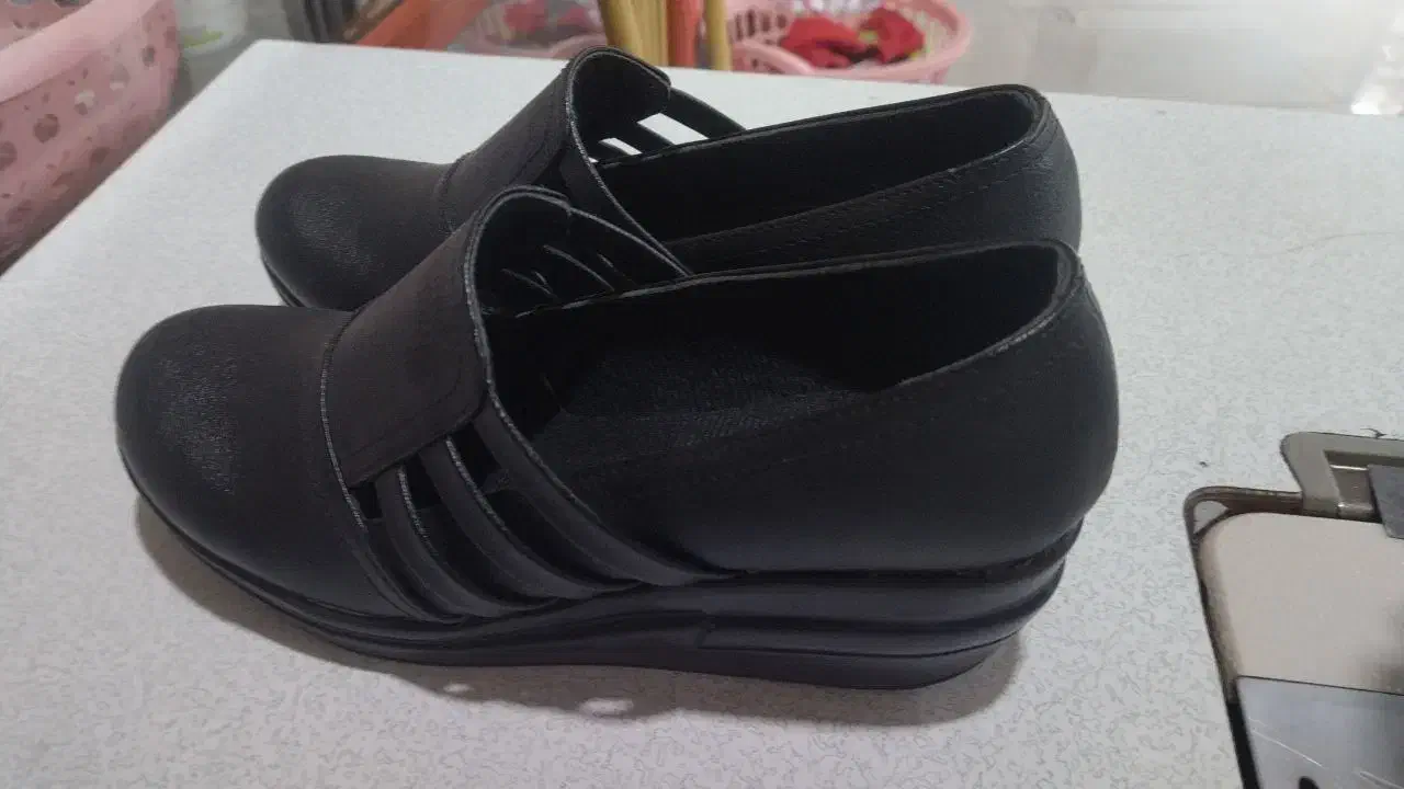 دوجفت کفش|کیف، کفش، کمربند|الوند, |دیوار