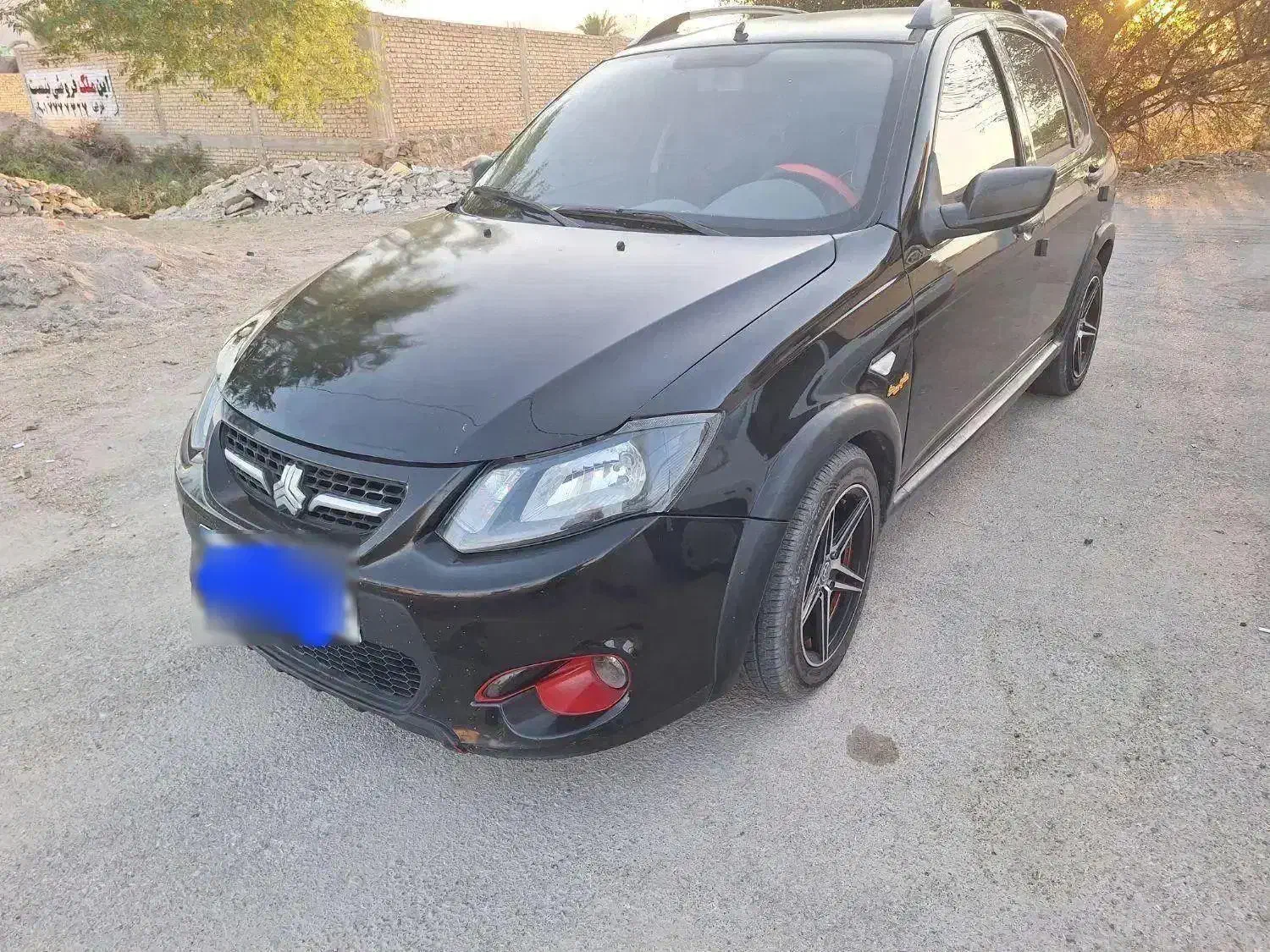 کویک ار،مشکی قرمز|خودرو سواری و وانت|زرقان, |دیوار