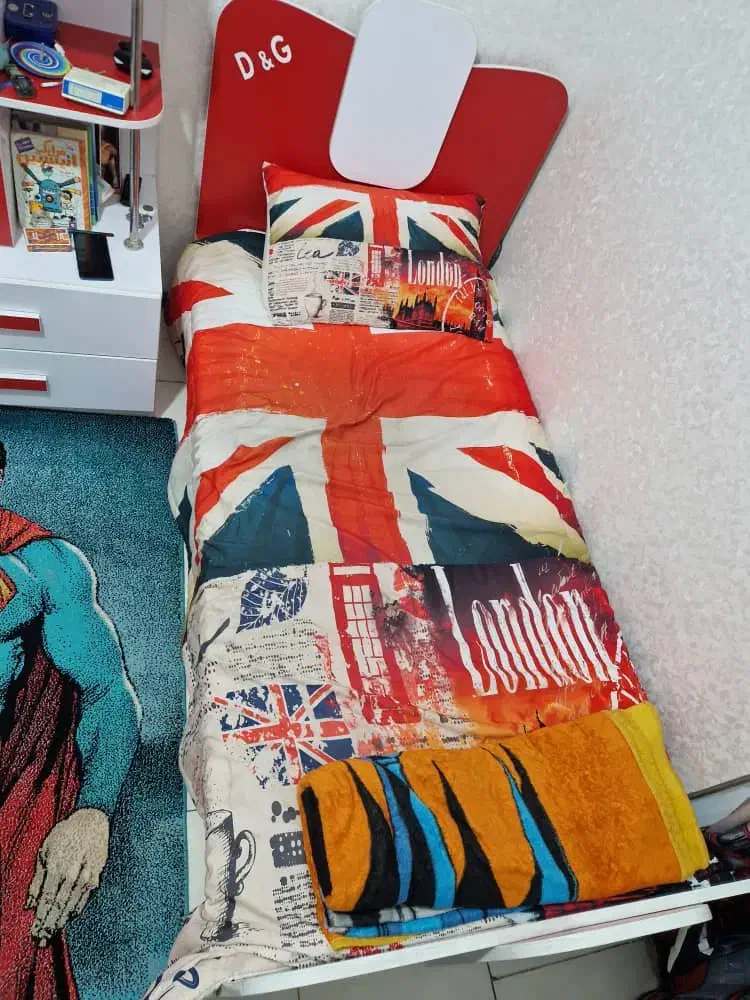 تخت و کمد و فرش اتاق کودک|اسباب و اثاث بچه|ری, دولت‌آباد|دیوار