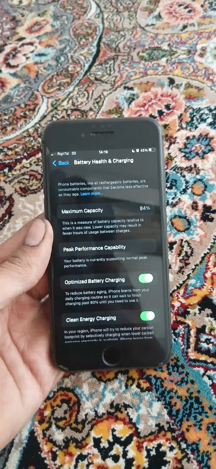اپل iPhone 8 با حافظهٔ ۶۴ گیگابایت|موبایل|اصفهان, شهرک قدس|دیوار