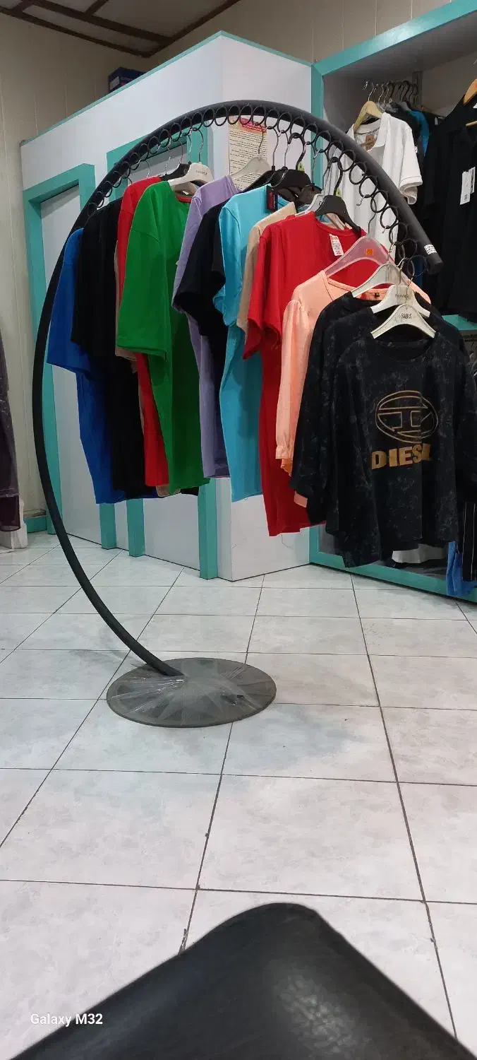 رگال هلالی|بندرخت و رخت‌آویز|کرج, فاز ۴ مهرشهر|دیوار