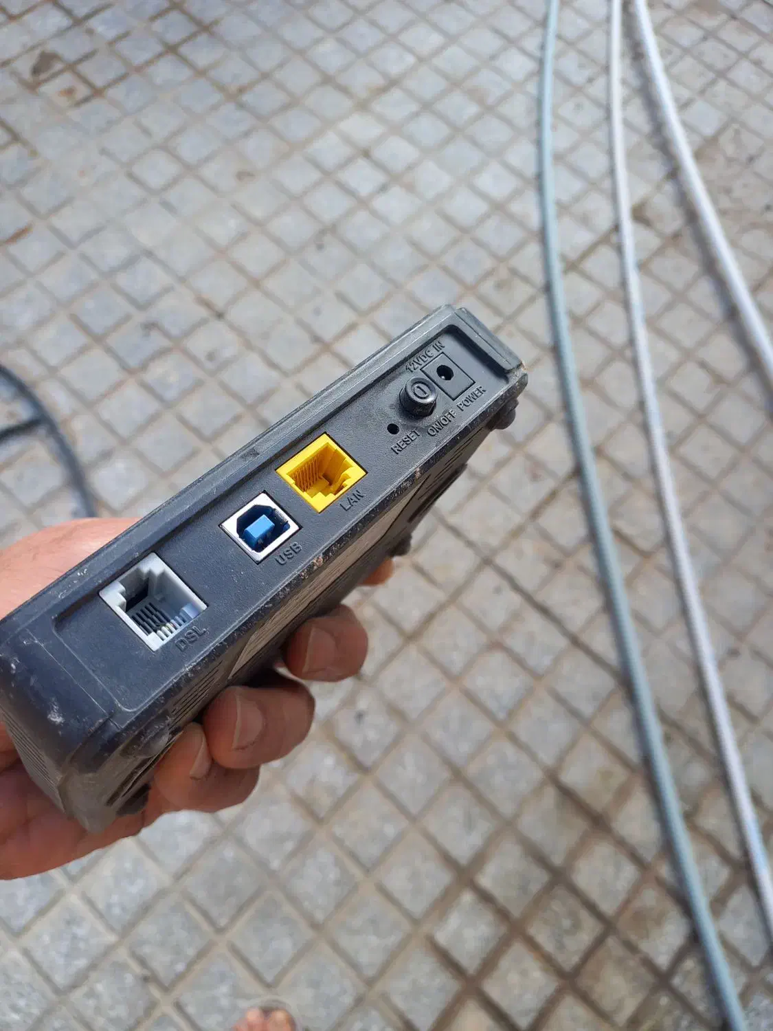 مودم دلینک|مودم و تجهیزات شبکه|بروجرد, |دیوار