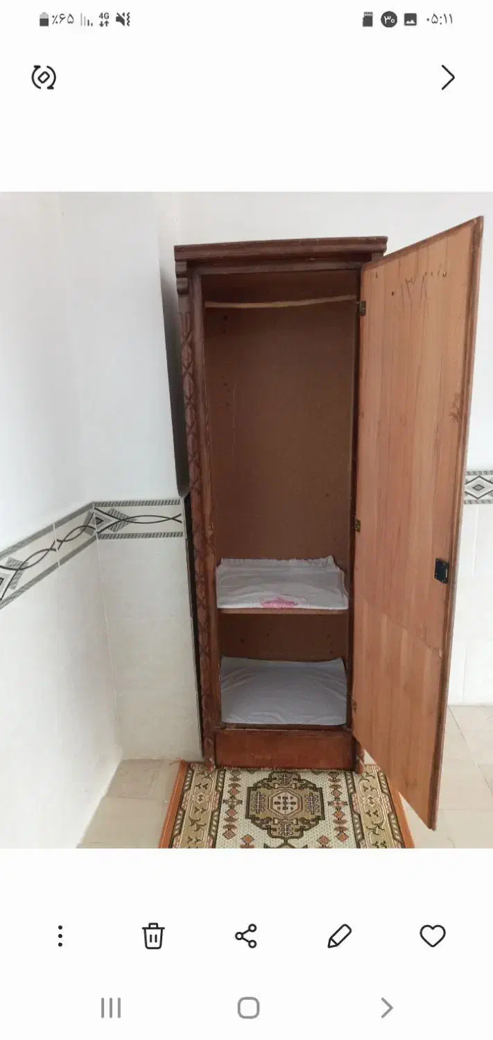 کمد با چوب گردو سالم بدون ایراد.|جاکفشی، کمد، دراور|میانه, |دیوار