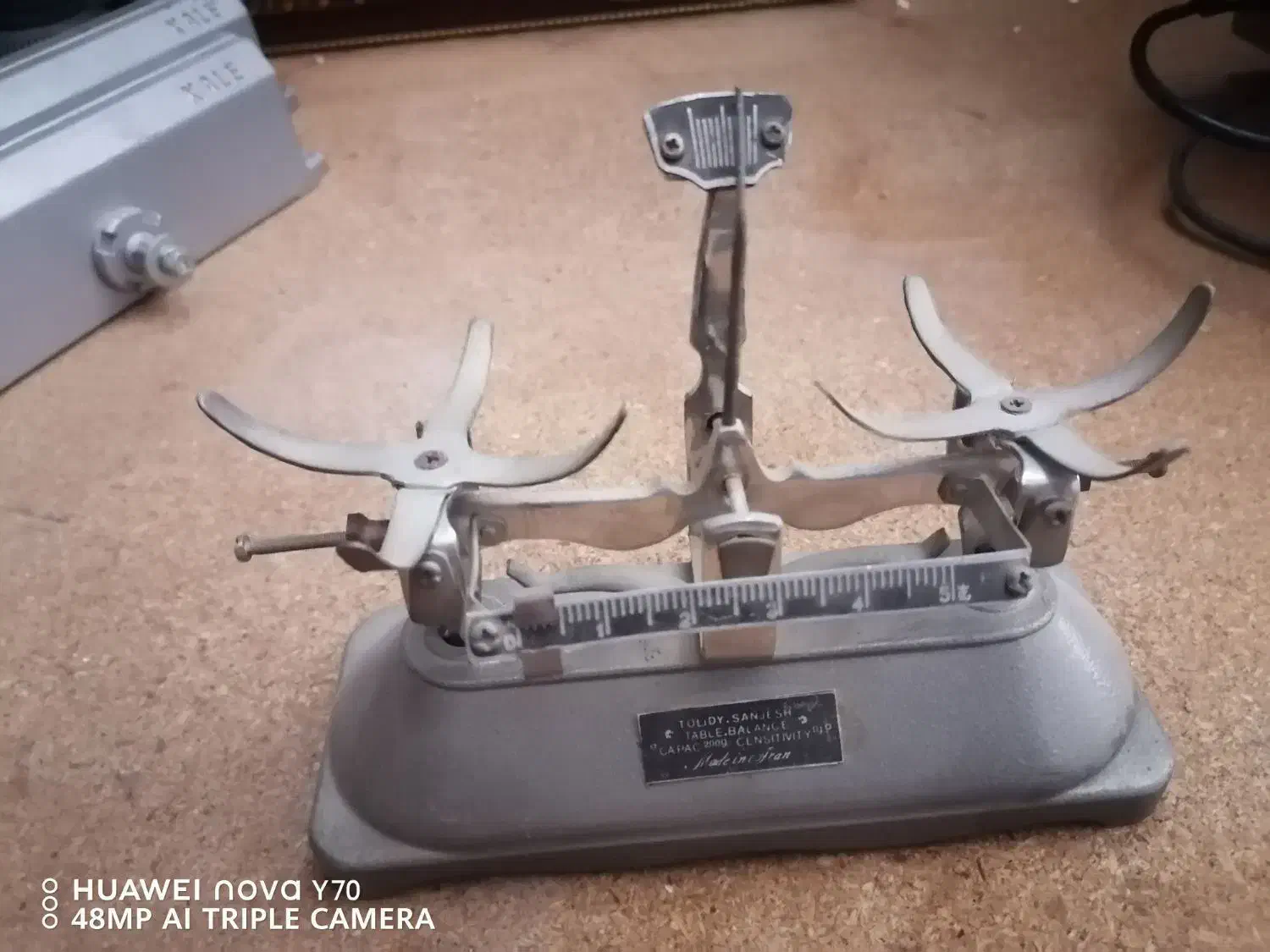 ترازو عتیقه گرمی مثقال کش|کلکسیون اشیاء عتیقه|یزد, |دیوار