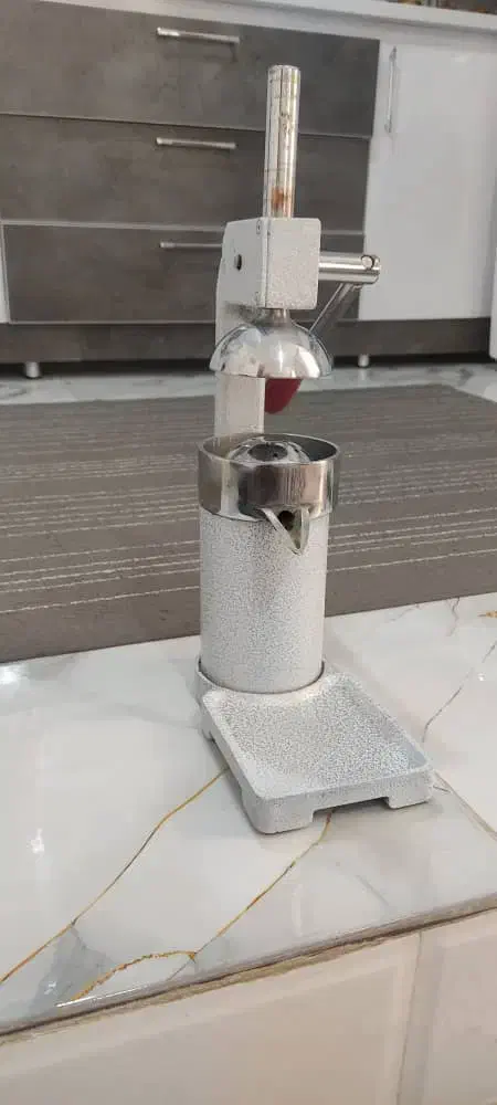 آب انار گیری|آبمیوهگیر و آبمرکباتگیر|شیراز, عفیفآباد|دیوار