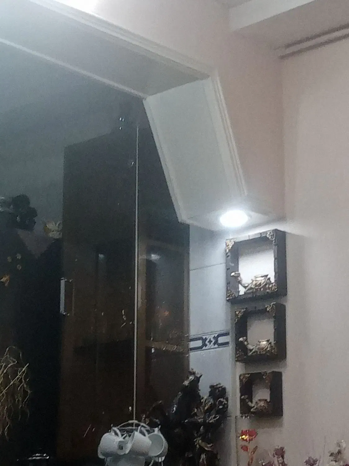 ویترین  و مجسمه، باکس|بوفه، ویترین، کنسول|اندیشه, شهرک کوثر|دیوار