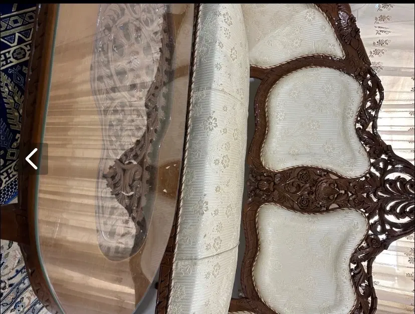مبل|مبلمان خانگی و میز عسلی|اصفهان, رکن الدوله شرقی|دیوار