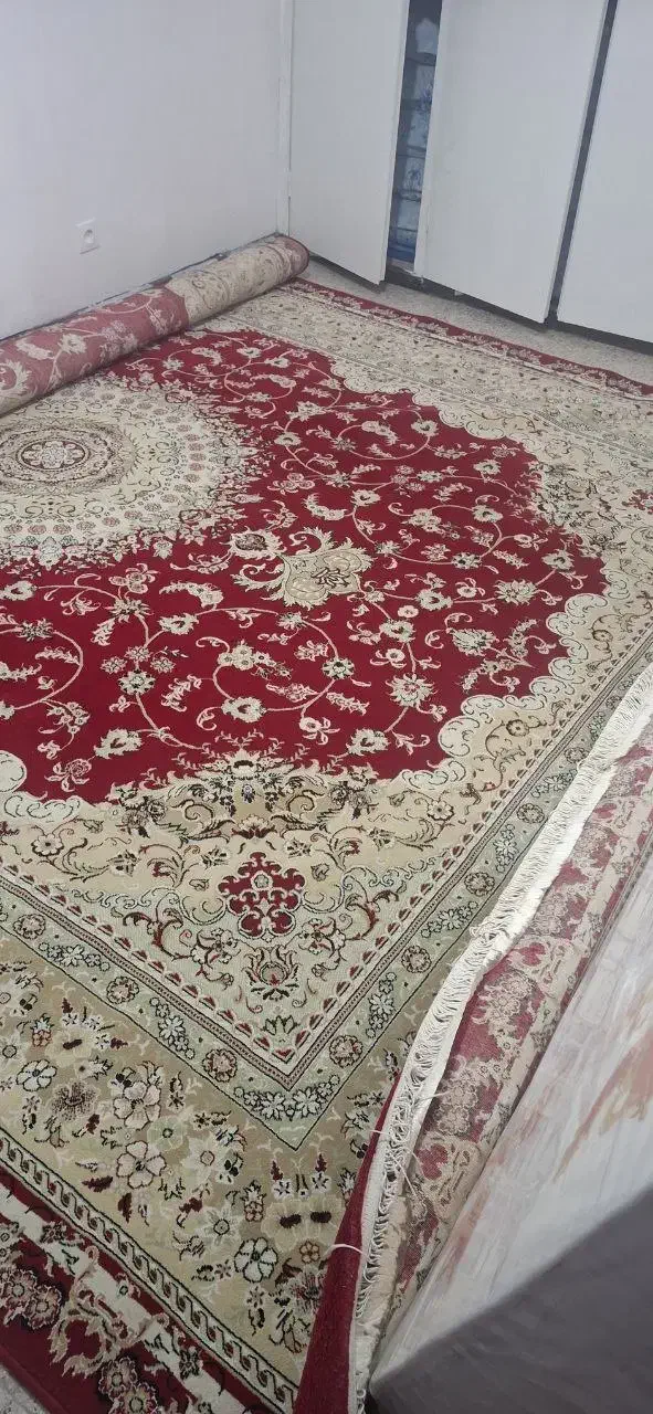 فرش (۱۲ و ۹ متری) با میز جلو مبلی|فرش|رشت, آزادگان|دیوار