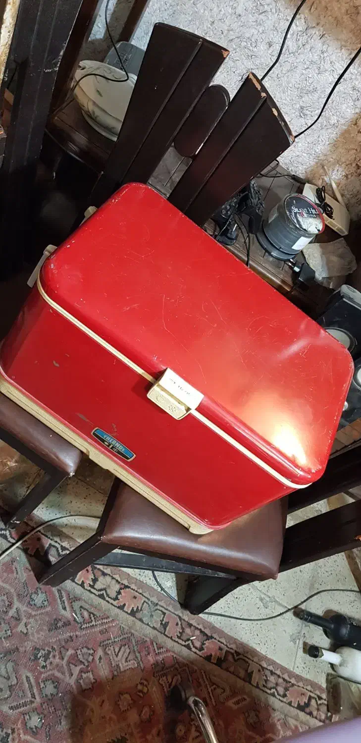 یخچال یخدان مسافرتی آمریکایی قدیمی معیوب|کوهنوردی و کمپینگ|کرج, شهرک پردیسان|دیوار