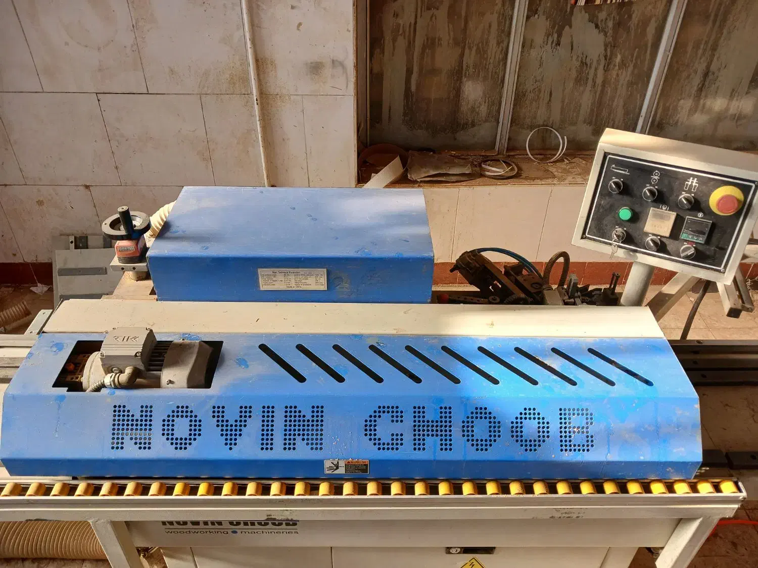 دستگاه لبه چسبان پی وی سی نوین چوب|ماشینآلات صنعتی|نائین, |دیوار