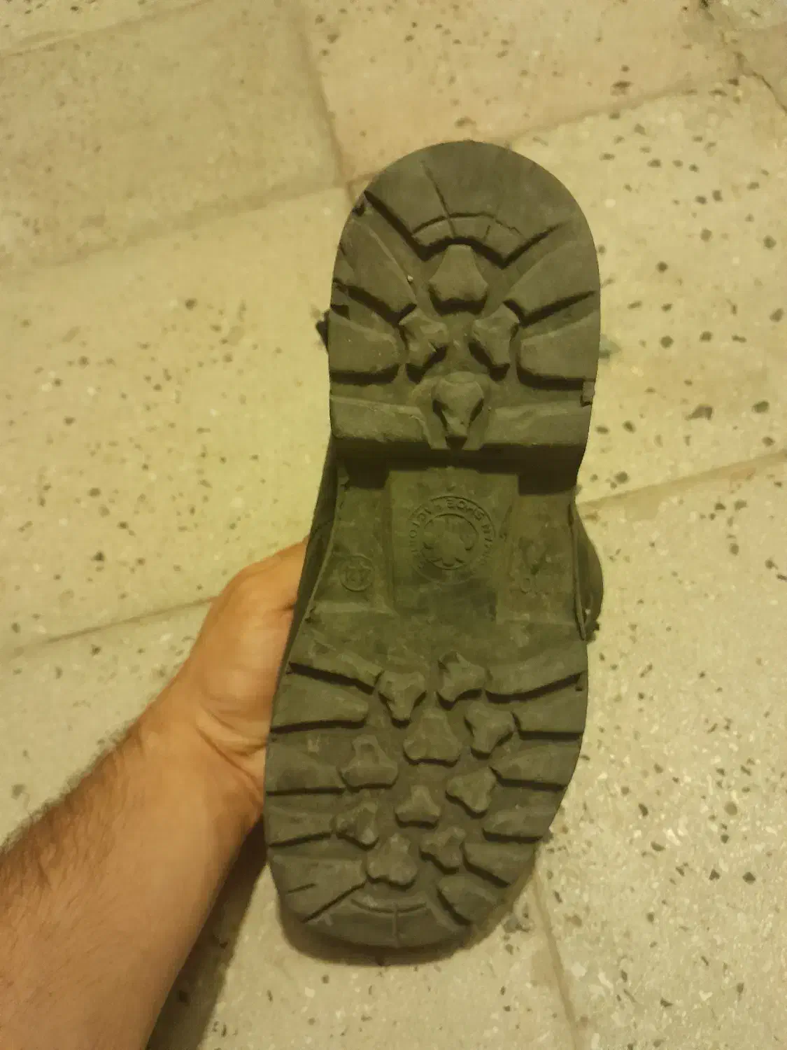 پوتین سربازی  بهمن|کیف، کفش، کمربند|پاکدشت, پاکدشت (مامازند)|دیوار